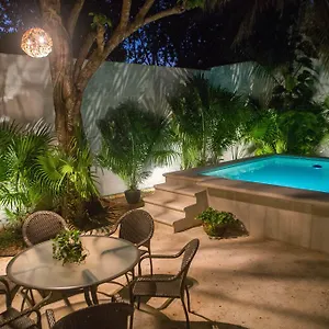 Сasa de vacaciones Cozy House Downtown